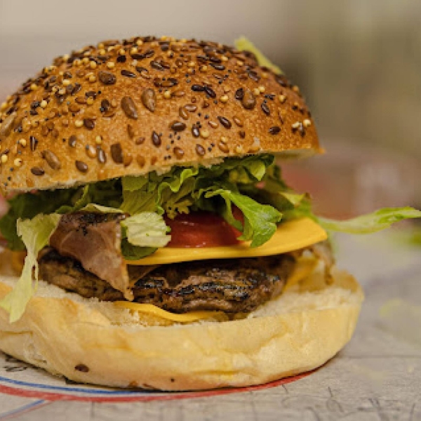 Le restaurant - La Pie René - restaurant MORLANNE - top restaurant MORLANNE